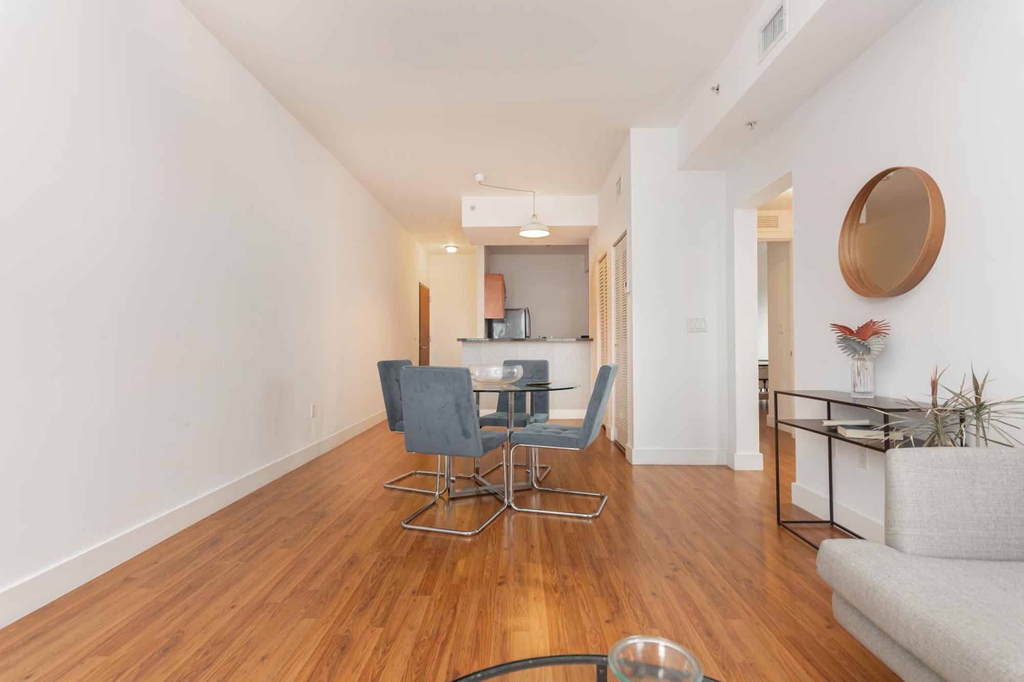 Downtown Miami 2 Bedrooms Apartment Exterior photo